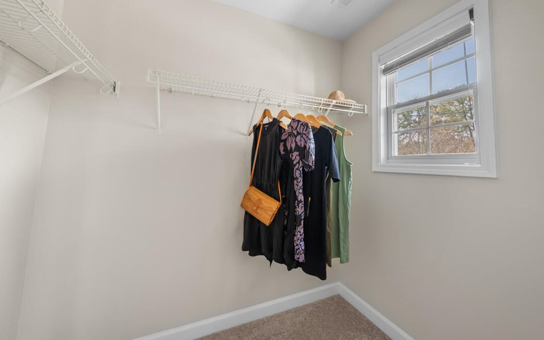 Secondary bedroom